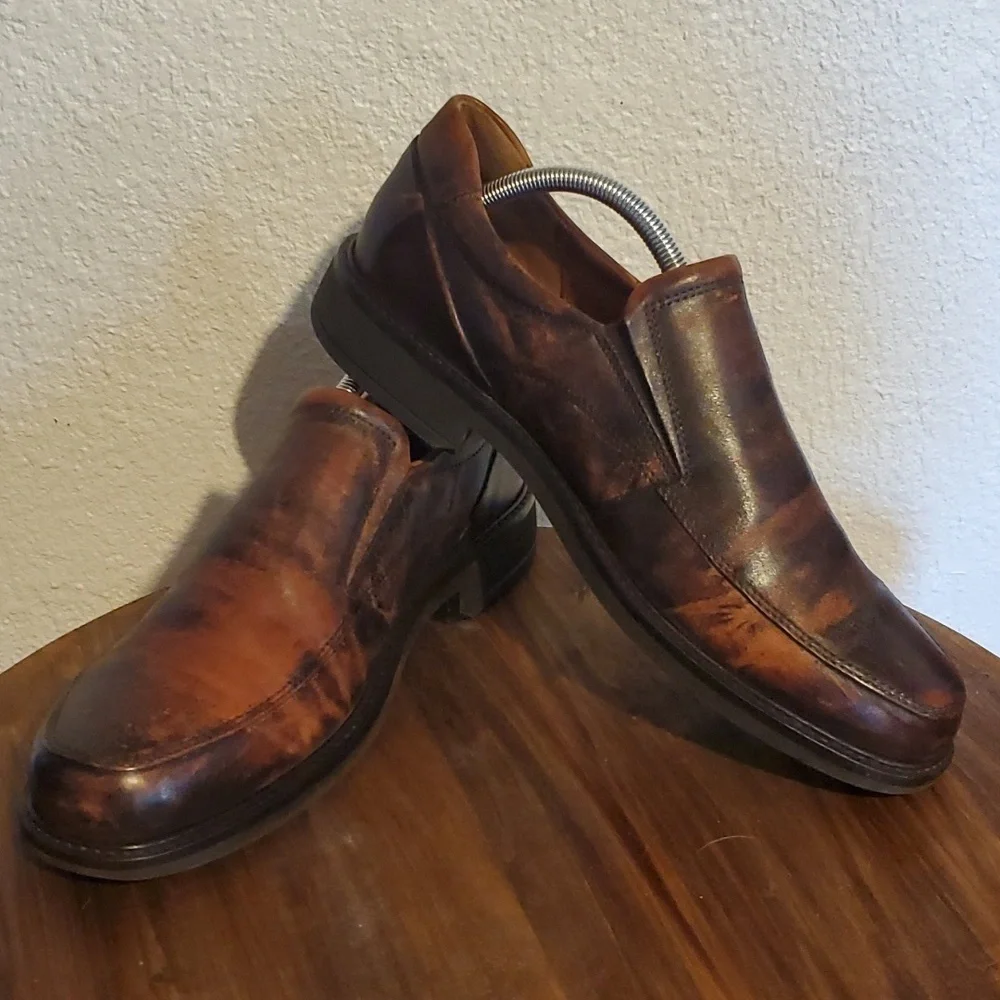 Ecco- Mens Distressed Leather Dress Shoes Slip on Neutral Comfy! Like New! Sz.10